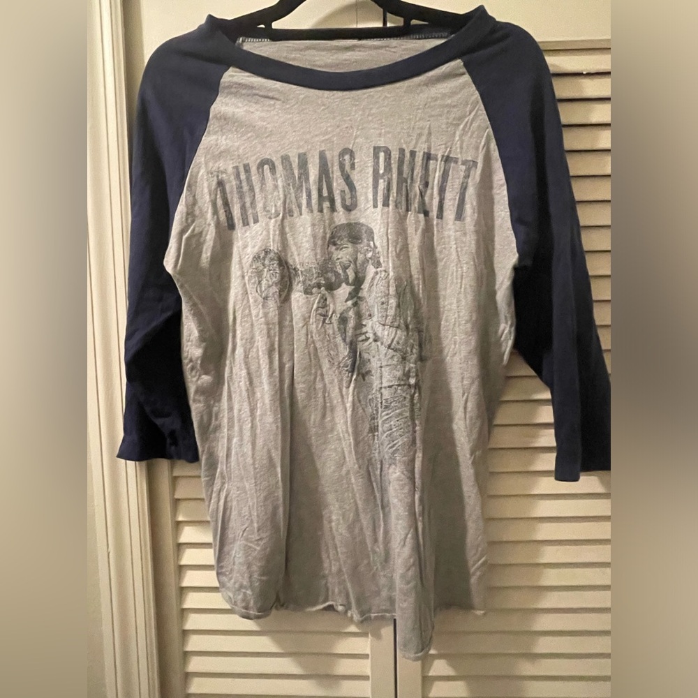 Thomas Rhett concert shirt